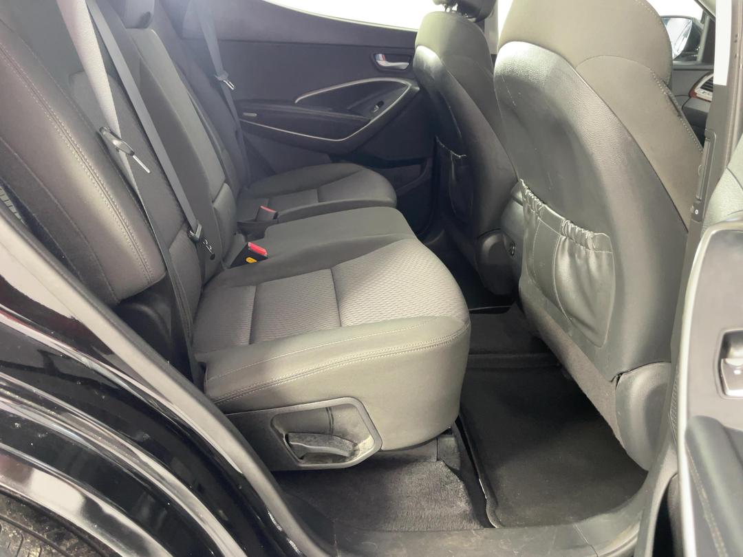 Photo '20' of Hyundai Santa FE