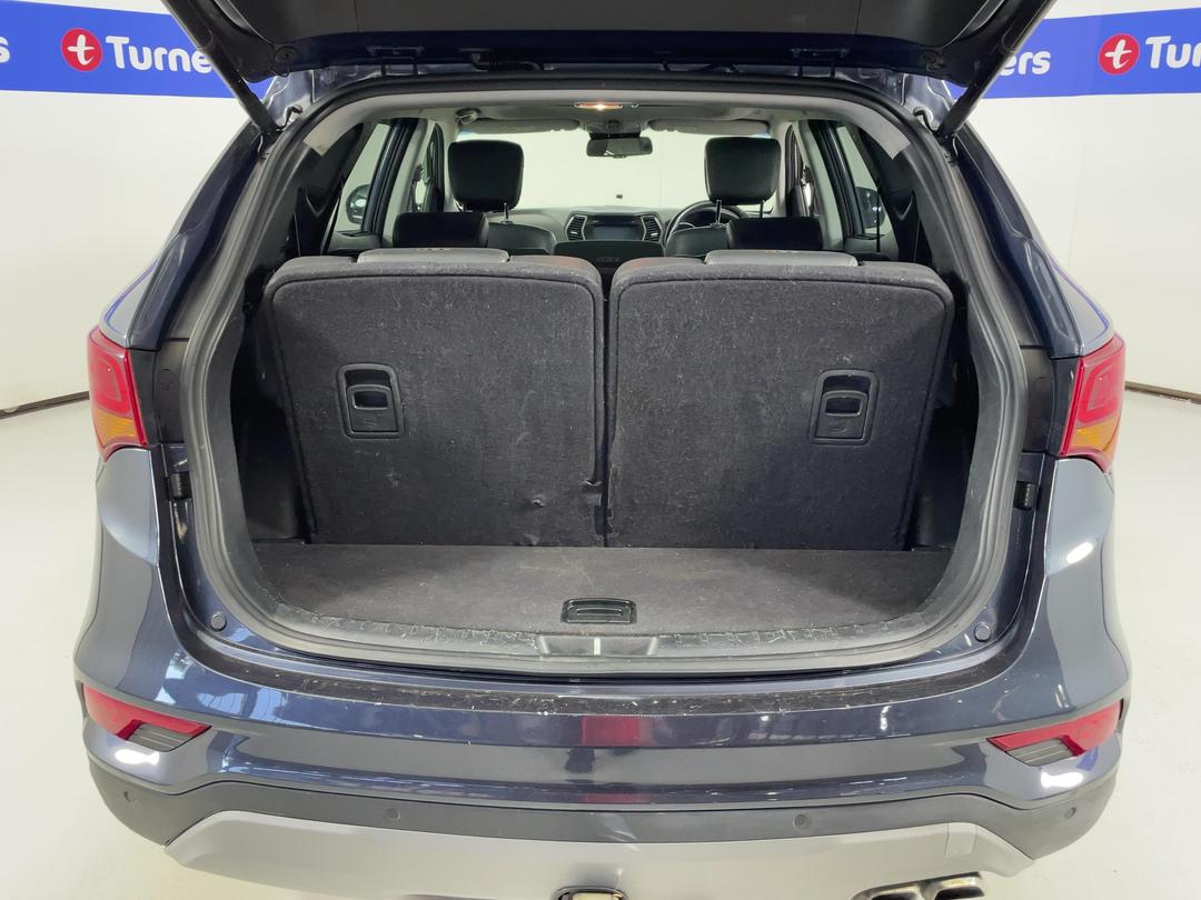 Photo '14' of Hyundai Santa FE