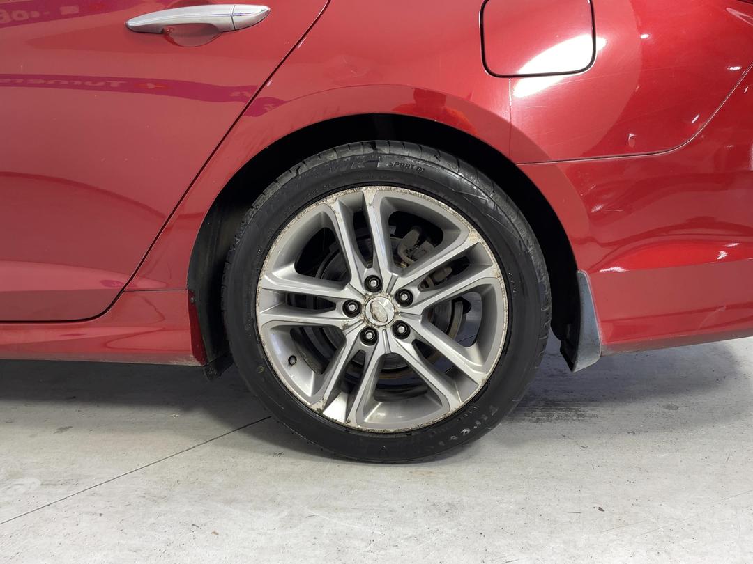 Photo '11' of Hyundai Sonata