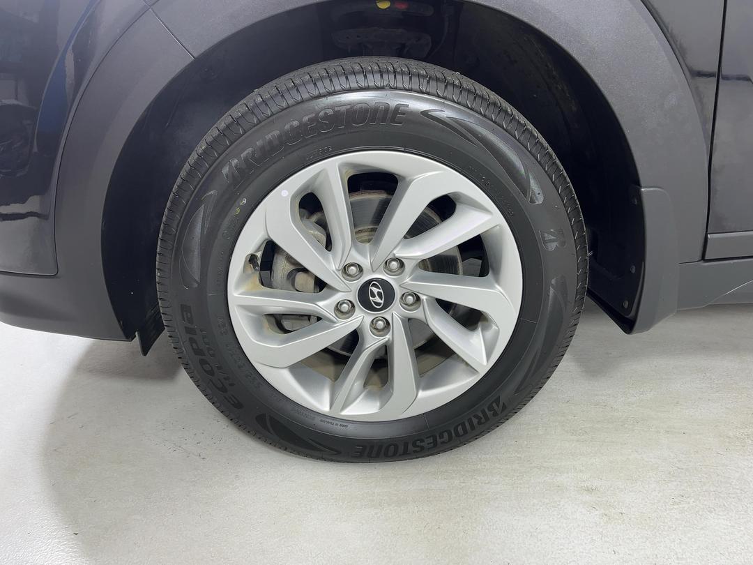 Photo '10' of Hyundai Tucson