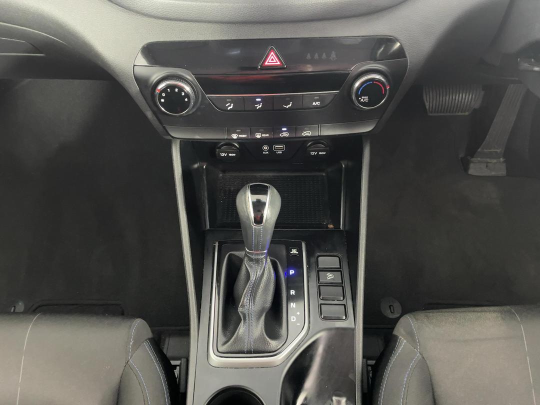 Photo '18' of Hyundai Tucson
