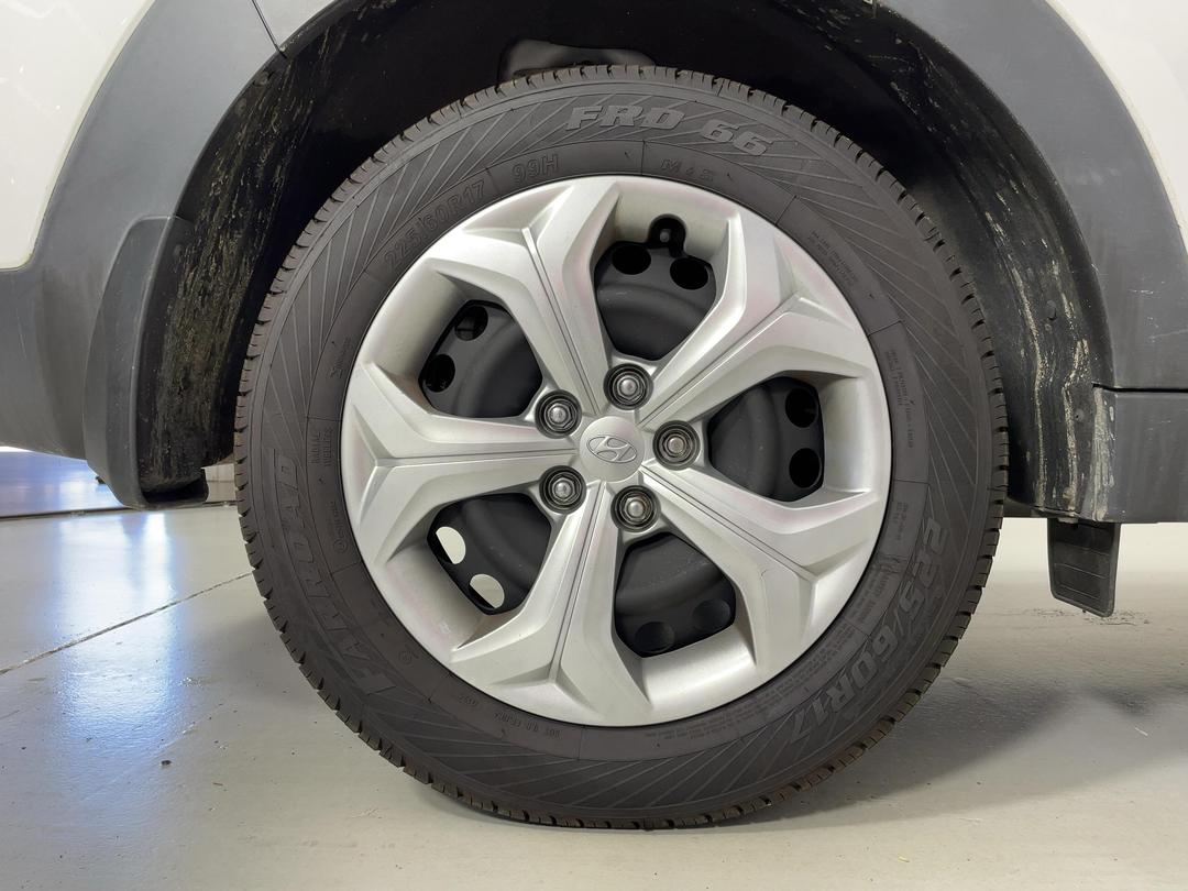 Photo '12' of Hyundai Tucson