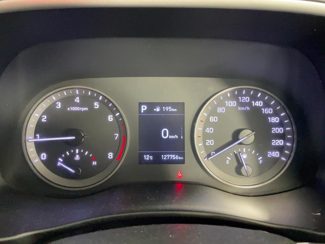 Photo '21' of Hyundai Tucson