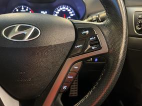 Photo '24' of Hyundai Veloster