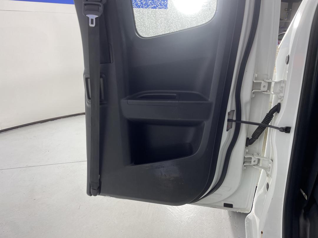 Photo '19' of Isuzu D-MAX