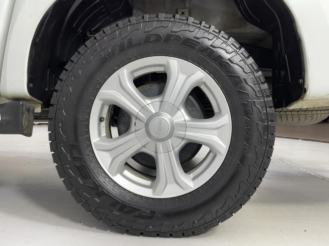 Photo '11' of Isuzu D-MAX