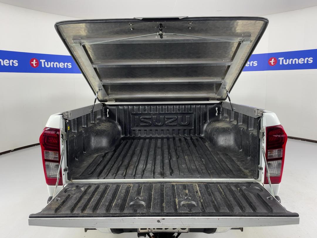 Photo '14' of Isuzu D-MAX