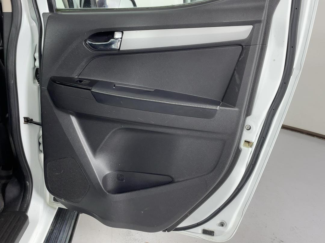 Photo '19' of Isuzu D-MAX