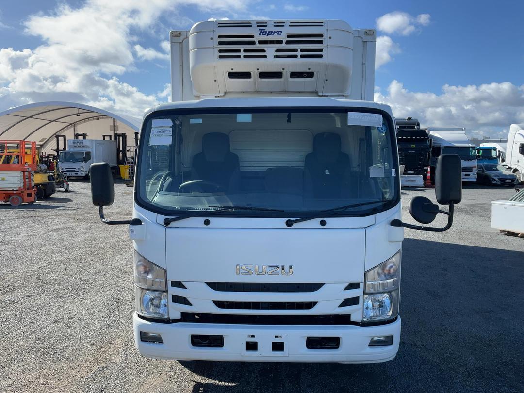 Photo '11' of Isuzu ELF Chiller
