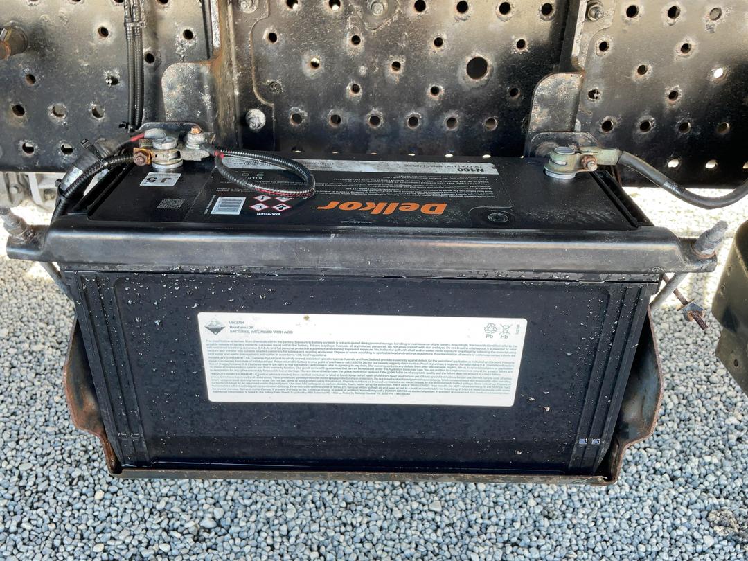 Photo '29' of Isuzu ELF Chiller