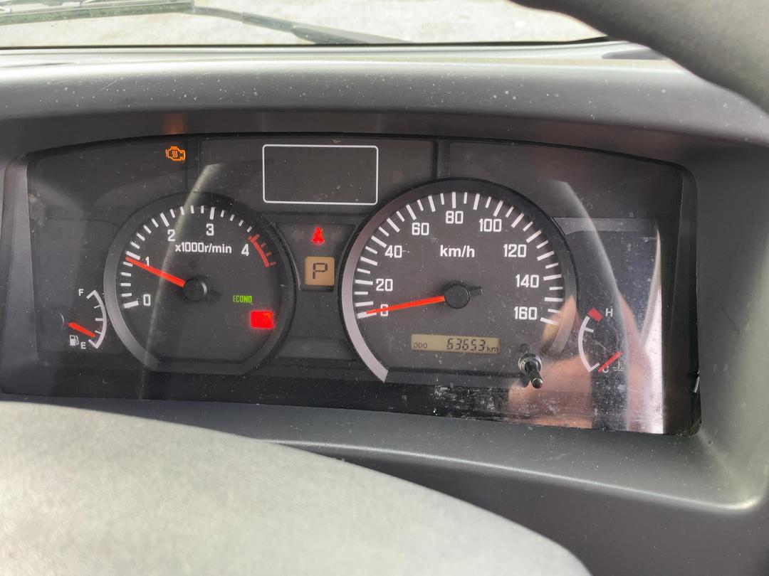 Photo '19' of Isuzu ELF Chiller