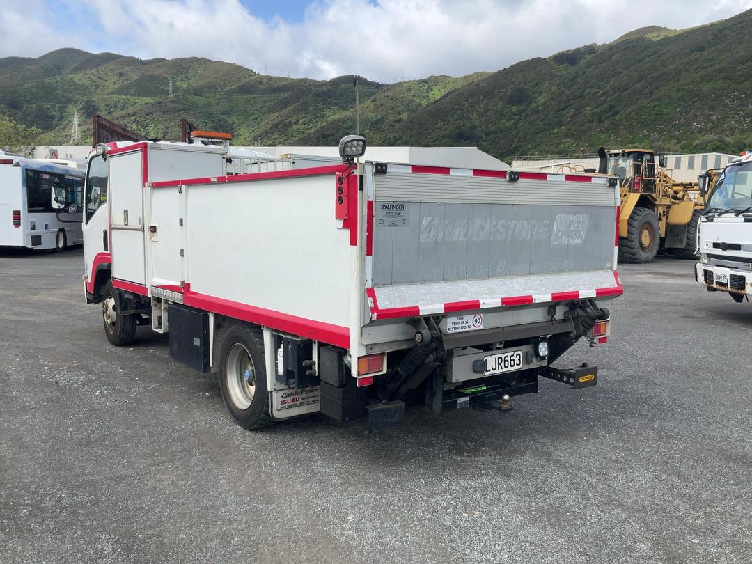 Photo '9' of Isuzu N Series NPR325M Service Vehicle