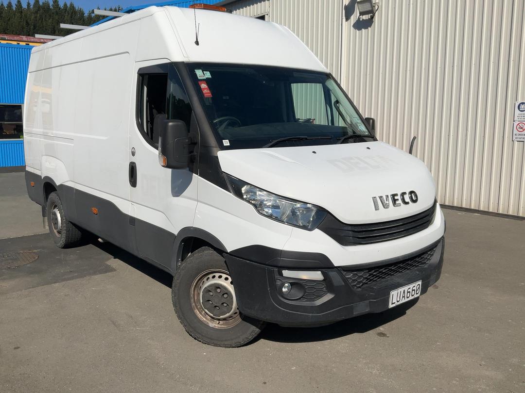 Photo '3' of Iveco Daily Van