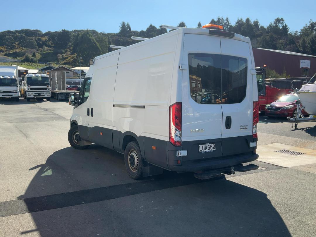 Photo '8' of Iveco Daily Van