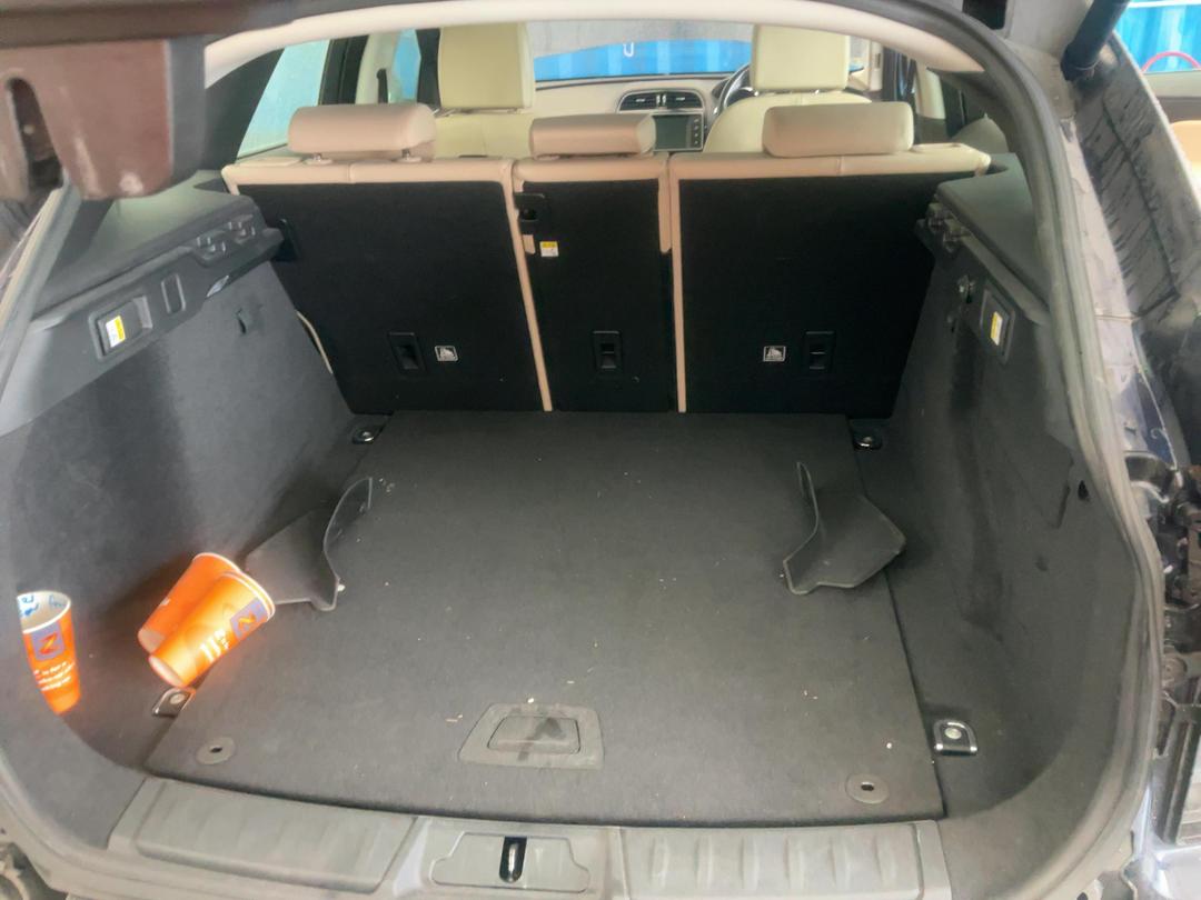 Photo '22' of Jaguar F-Pace 30D Portfolio