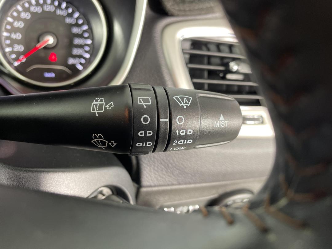 Photo '27' of Jeep Compass