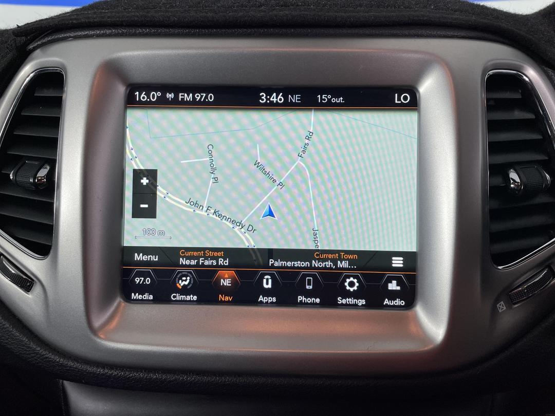 Photo '29' of Jeep Compass