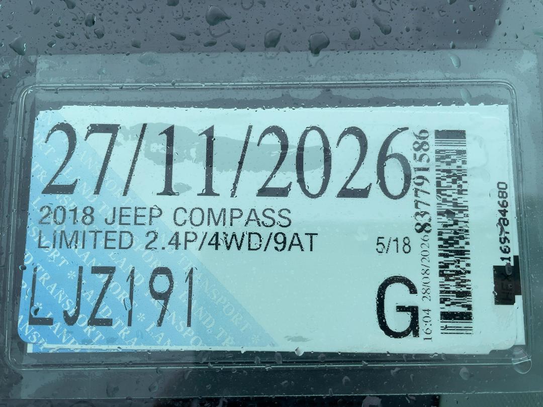Photo '29' of Jeep Compass