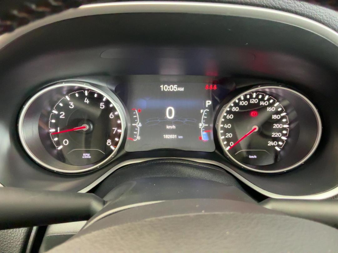 Photo '21' of Jeep Compass