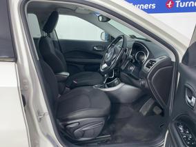 Photo '16' of Jeep Compass