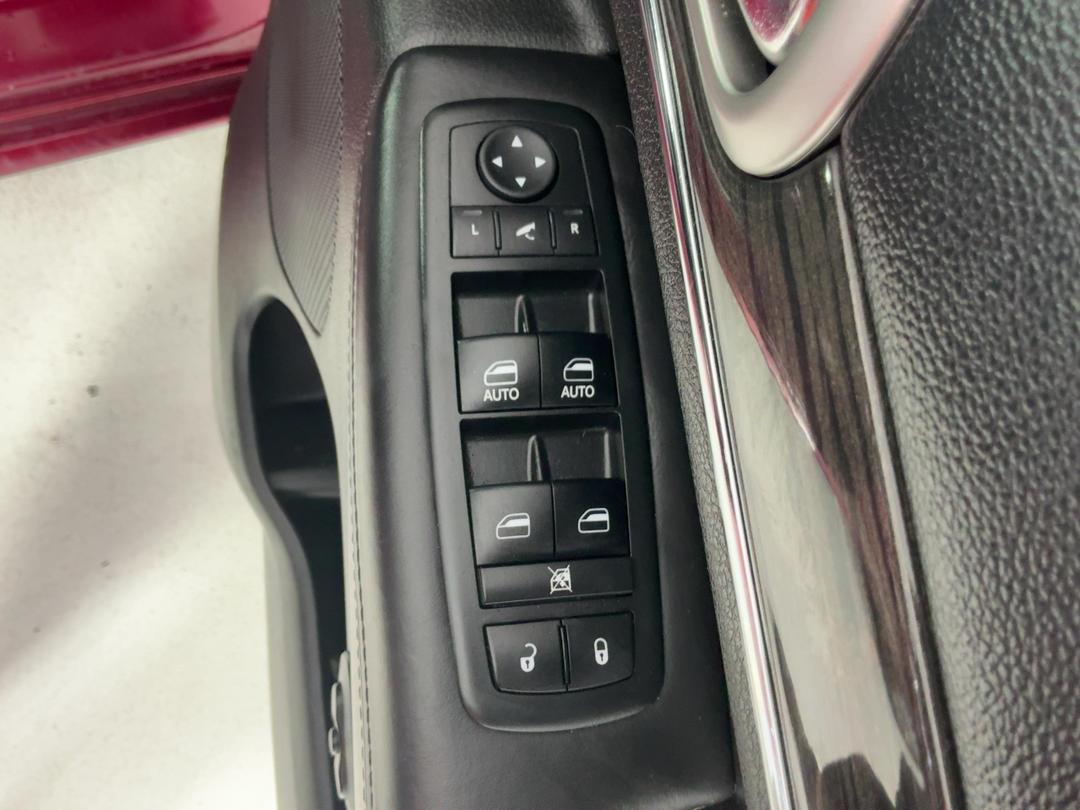 Photo '23' of Jeep Grand Cherokee