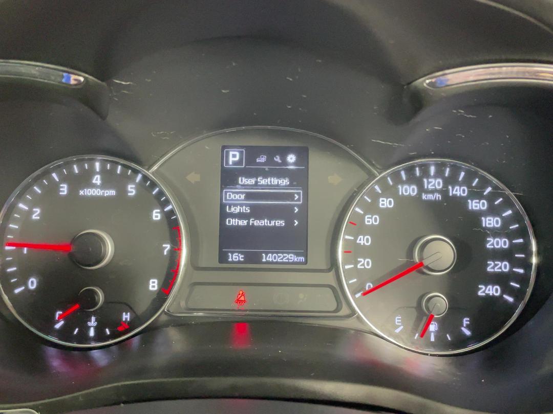 Photo '21' of KIA Cerato