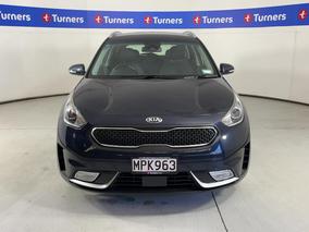 Photo '2' of KIA Niro