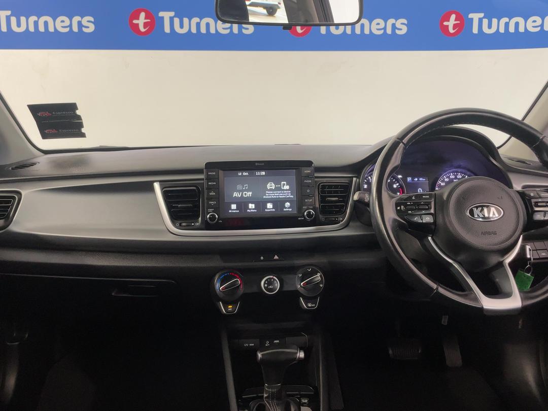 Photo '18' of KIA RIO