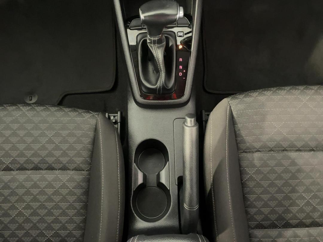 Photo '23' of KIA RIO