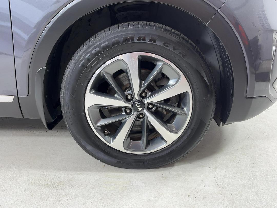 Photo '9' of KIA Sorento