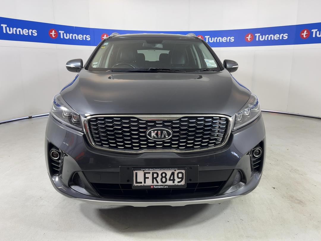 Photo '2' of KIA Sorento