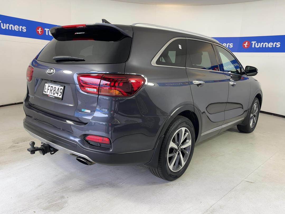 Photo '7' of KIA Sorento
