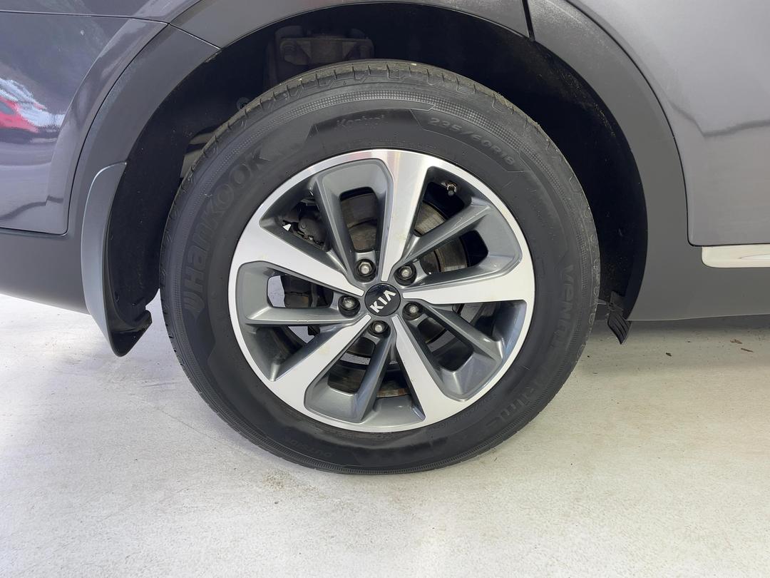 Photo '12' of KIA Sorento