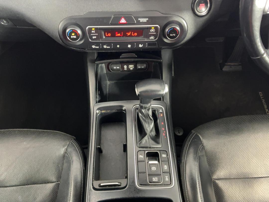 Photo '18' of KIA Sorento