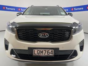 Photo '2' of KIA Sorento