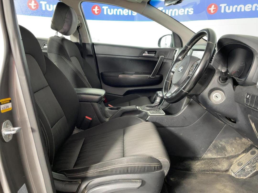 Photo '16' of KIA Sportage