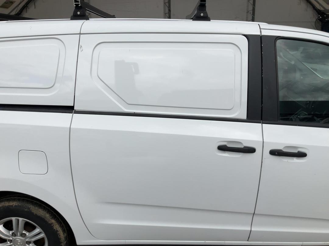 Photo '17' of LDV G10