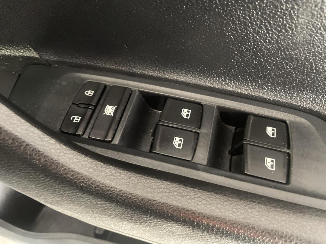 Photo '24' of LDV T60