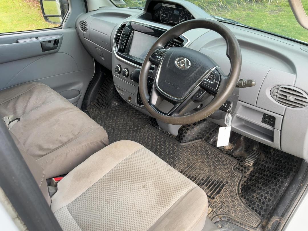 Photo '11' of LDV V80 BIGGEST AMT 2.5D/6AM Van