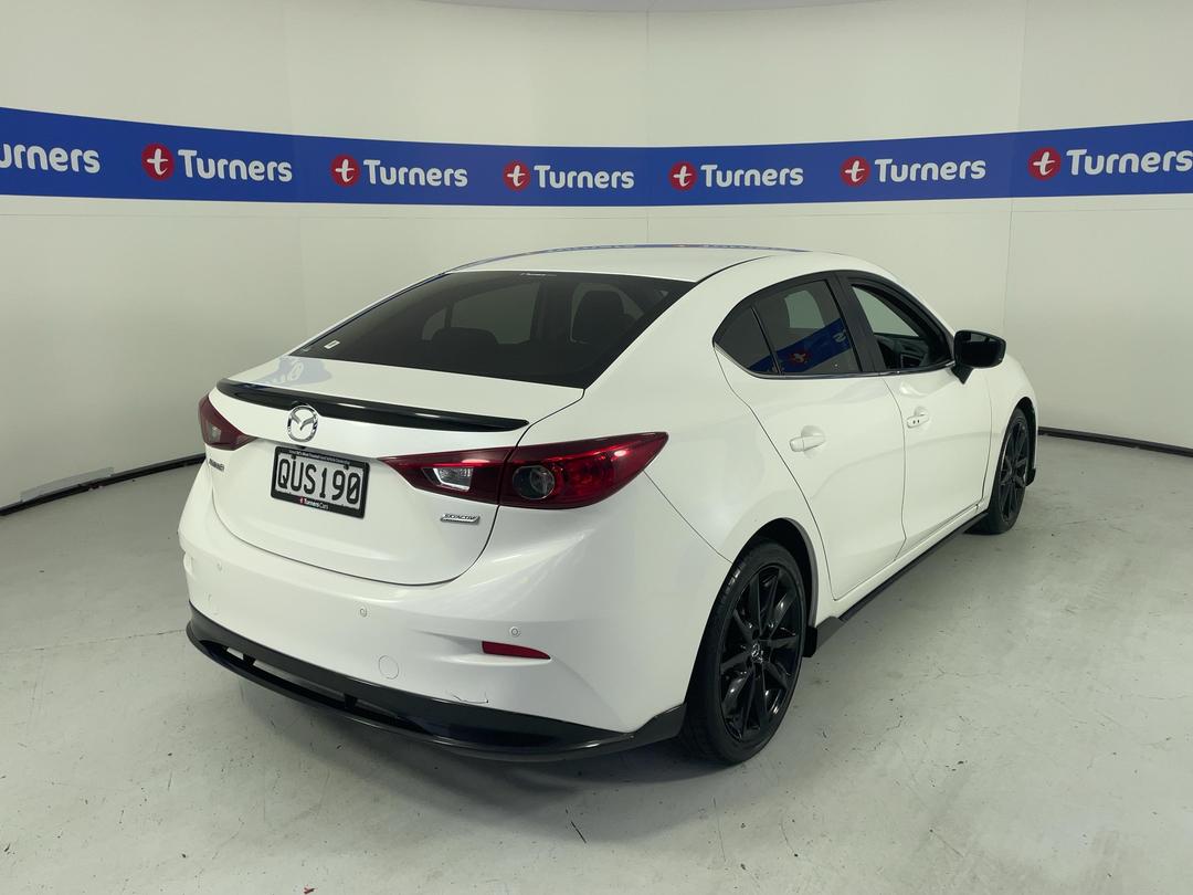Photo '7' of Mazda 3