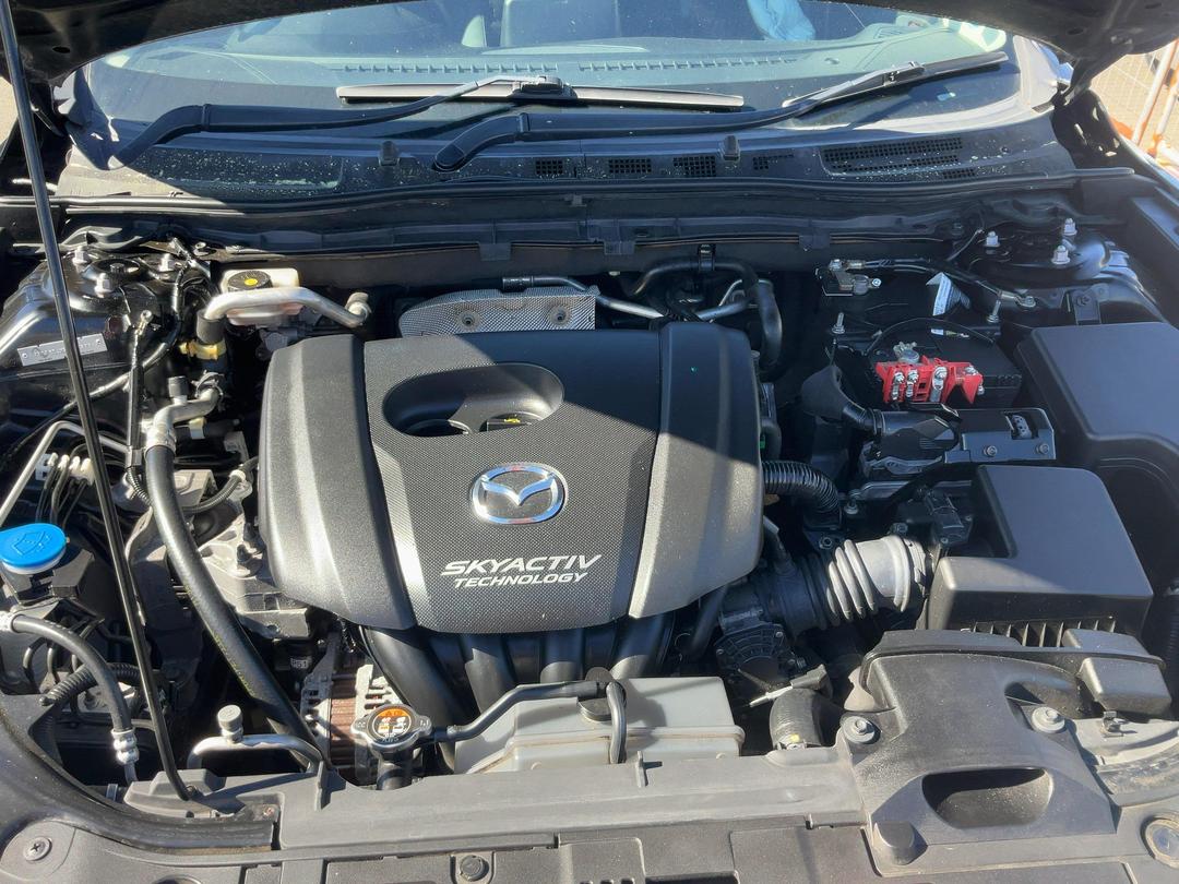 Photo '10' of Mazda Axela Photo '10' of Mazda Axela