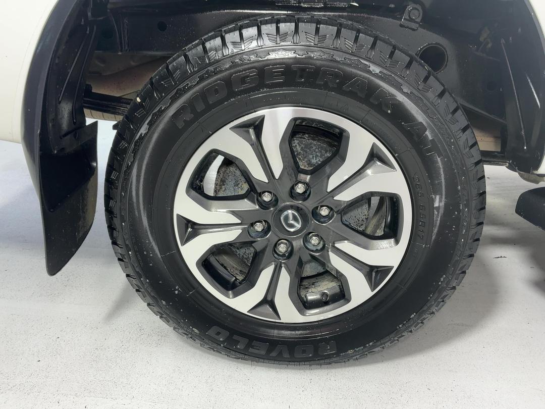 Photo '12' of Mazda Bt-50