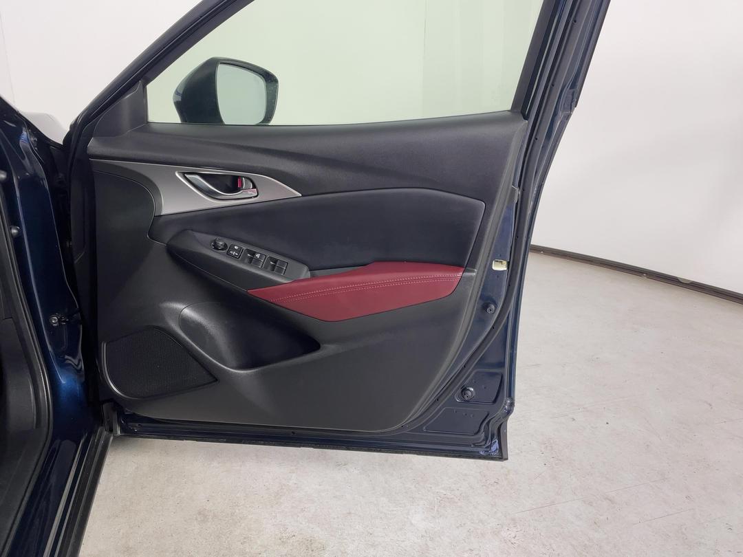Photo '15' of Mazda CX-3