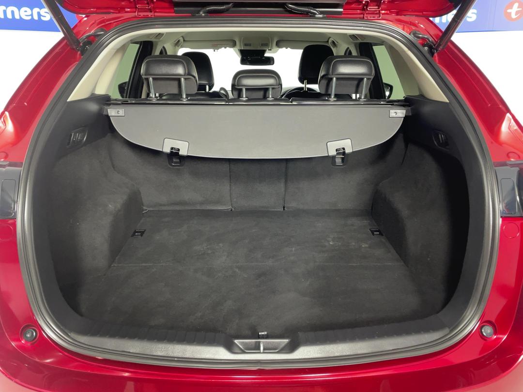 Photo '14' of Mazda CX-5