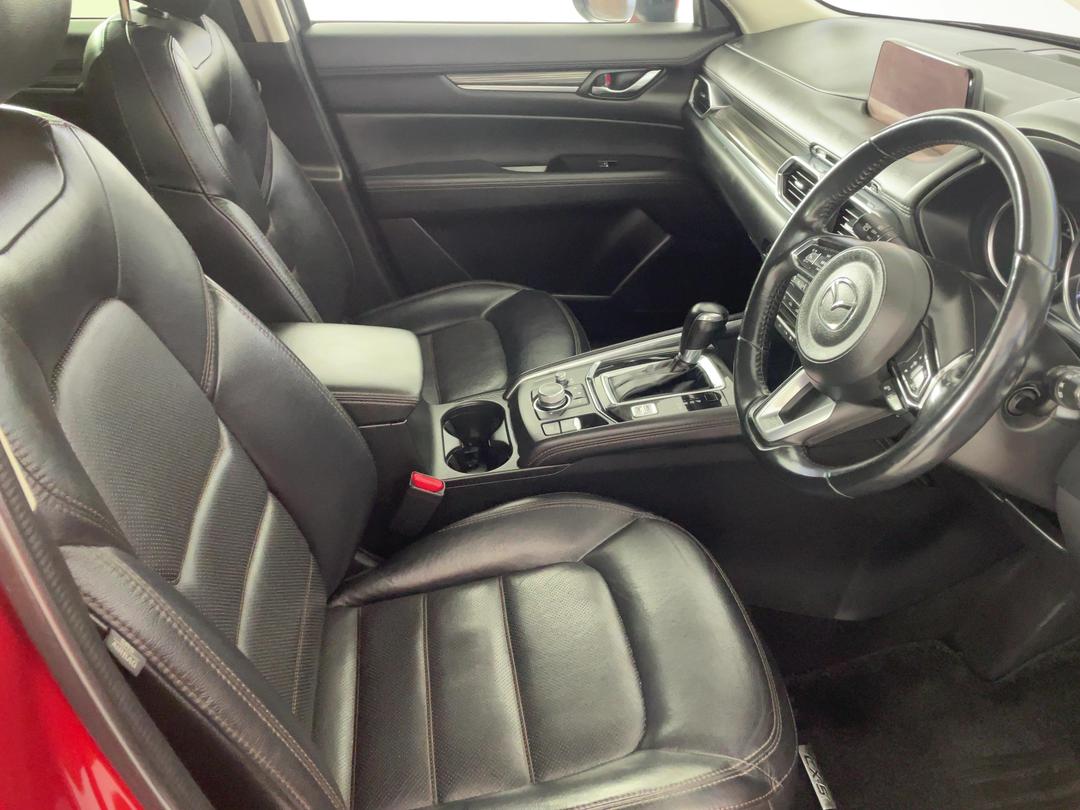 Photo '16' of Mazda CX-5