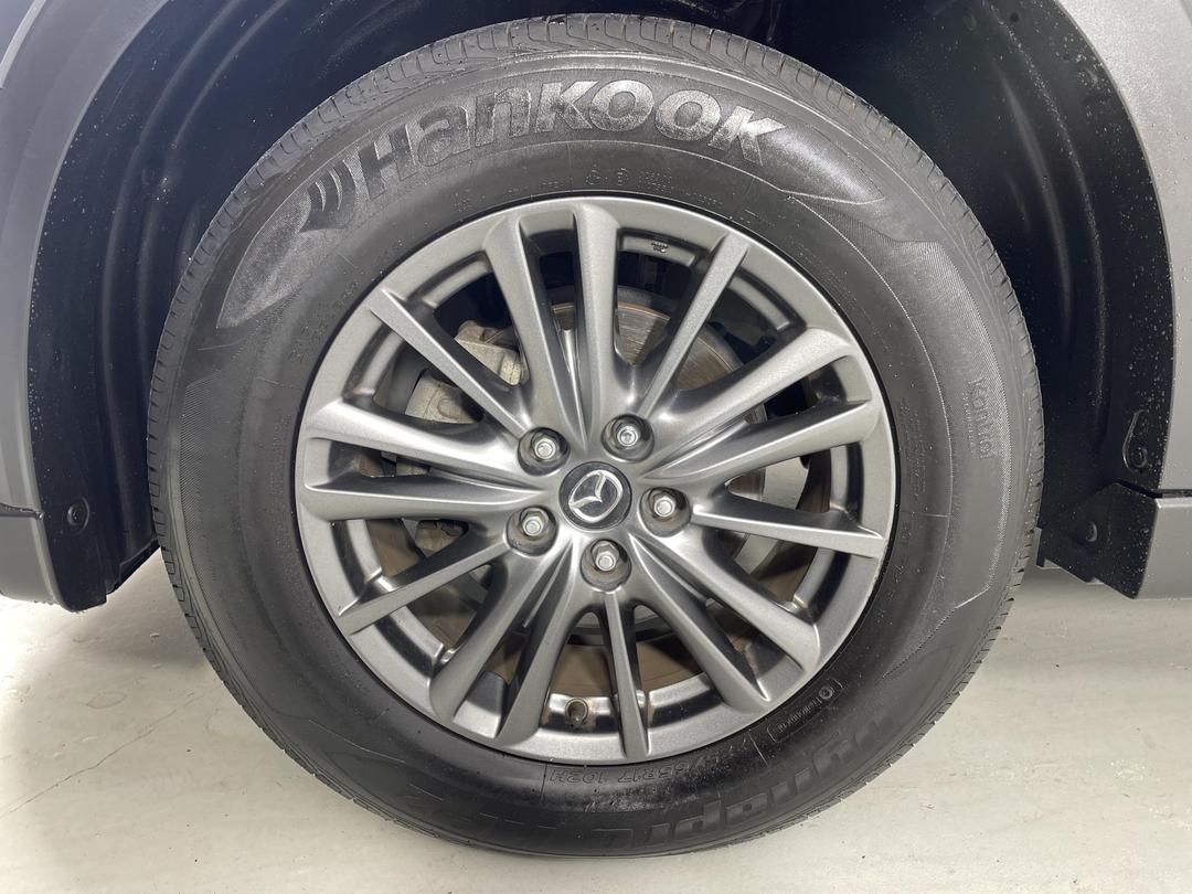 Photo '10' of Mazda CX-5