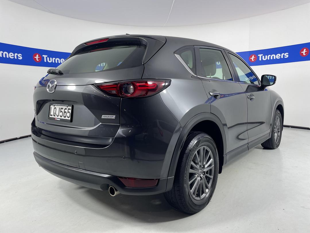 Photo '7' of Mazda CX-5