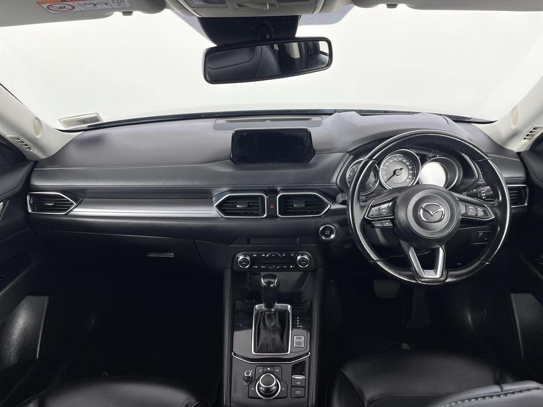 Photo '17' of Mazda CX-5