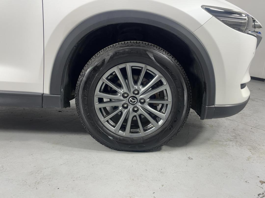 Photo '9' of Mazda CX-5