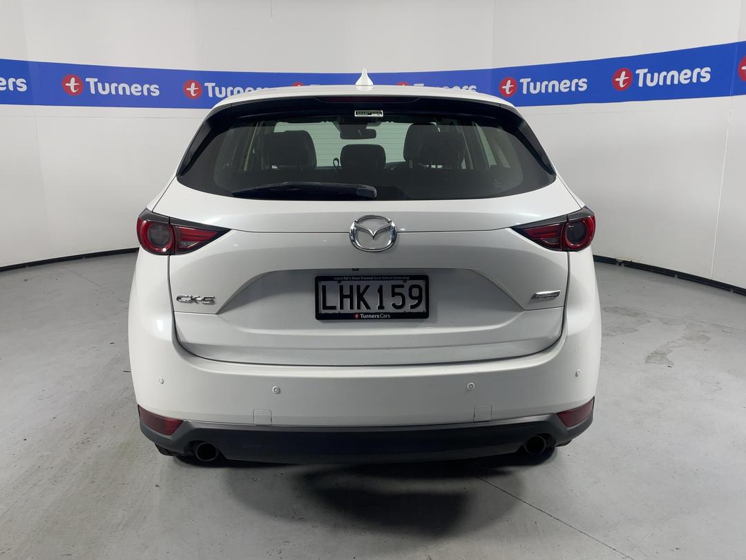 Photo '6' of Mazda CX-5